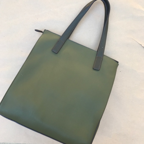NWT Olive Green Faux Leather Tote Bag - Picture 6 of 7